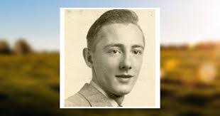 Dawn Wakefield's Instagram, Twitter & Facebook