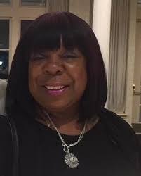 Gloria Smalls's Instagram, Twitter & Facebook