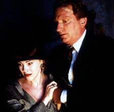 It includes rude language and gory special effects. Jeffrey Jones And Catherine O Hara Dating Gossip News Photos