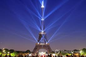 How to draw the eiffel tower. íŒŒë¦¬ ì—íŽ íƒ' 130ì£¼ë…„ ë§žì•„ ì—­ëŒ€ ìµœëŒ€ê·œëª¨ ë ˆì´ì €ì‡¼ ì—°í•©ë‰´ìŠ¤