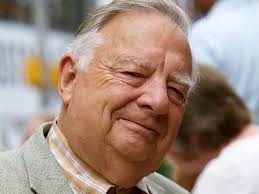 Seward Johnson, Johnson & Johnson heir who sculpted real-life images in  bronze, dies at 89