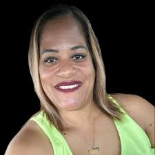 Así fué nuestro maravilloso día de la madre😍 Con las primeras mamis que  llegaron y se llevaron nuestros vasos de PLATANUTRES✨ ¡Gracias por  preferirnos! 🙏🏽