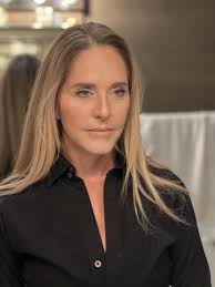 Jill Ritchie updated her profile picture.