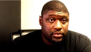 Column: Calabasas football coach Chris Claiborne returns to USC to earn his  degree