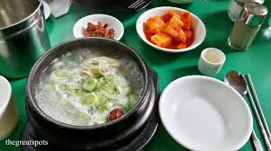 Maybe you would like to learn more about one of these? ë°˜ê³„íƒ• Bangyetang It Is Not ì‚¼ê³„íƒ• Samgyetang Chicken Soup With Ginseng But It Is Called ë°˜ê³„íƒ• Bangyetang Half Of Samgyetang Lol This Size Food Korean Food Eat
