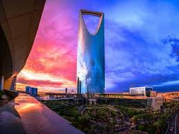 الرياض المالية هى الذراع الاستثماري لبنك الرياض كونها الرائدة في جودة المنتجات والخدمات وتوفر للعملاء العديد من القنوات الاستثمارية التي تناسبهم. Ø£ÙŠÙ† ÙŠÙ‚Ø¹ Ø¨Ø±Ø¬ Ø§Ù„Ù…Ù…Ù„ÙƒØ© Ø¨Ø§Ù„Ø±ÙŠØ§Ø¶ ÙˆÙ…Ø§Ø°Ø§ ÙŠØ­ØªÙˆÙŠ ØªÙˆØ±Ù†Ø§