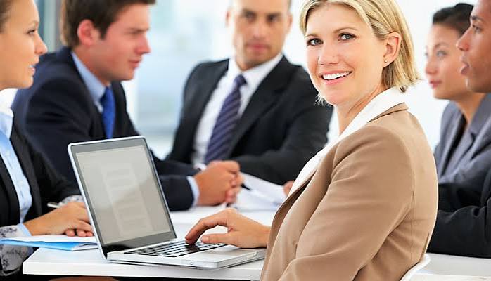 5 Ways to 'Command the Room' with Ease