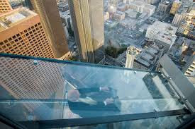 Pin By Melissa Gamez On Entertainment Leisure Skyscraper Us Bank Tower Glass Slides