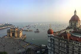 Taj Mahal Hotel Opposite Gateway Of ...