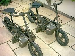 The Welbike For Parachute Drops The Welbike 1 5bhp 98cc Two Stroke Fold Up Motorbike For Parachute Assault Troops In W Motorised Bike Mini Bike Motorbikes