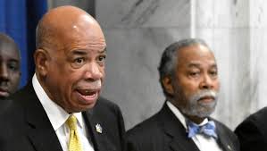 Black leaders hold rally against Jefferson Davis statue