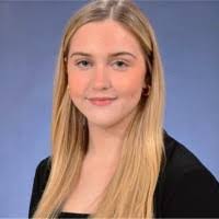 Holly Youngberg's Instagram, Twitter & Facebook