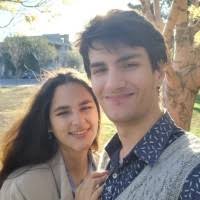 1900+ perfiles de «Joan»