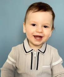 Introduction of a new group member and their grandson