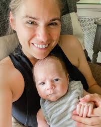 Can't believe he's already a month old 🥲 🥰 This has been going by so fast  the 2nd time around! Anyone else have a newborn or expecting soon? I'm  really enjoying this