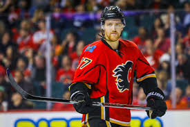 Philadelphia needs an impact defenseman. Flames Are Upset With A Mystery Team For Starting Stupid Dougie Hamilton Trade Rumors Sbnation Com