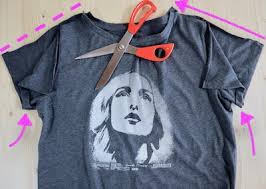 Auf die idee gekommen, bin ich zufällig. Upcycling Langweiliges Oder Zu Kurzes T Shirt Zu Einem Tollen Off Shoulder Longshirt Einfach Nahen Aus Alt Mach Neu Kostenlose Nahanleitung