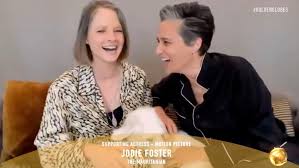 Jodie foster wins the award for best supporting actress in a motion picture at the #goldenglobes. Itwykfvrutetim