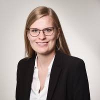 20+ "Emily Ll" profiles