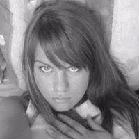 Sandra Linder's Instagram, Twitter & Facebook