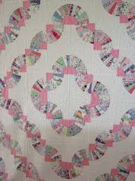 The fan bodies are pieced as is the background. 33 Fan Quilts Ideas Quilts Quilt Patterns Dresden Plate Quilts