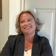 What are some recommendations for a fancy atmosphere for a girls' night out  in Columbus?