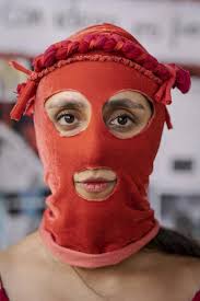 Capuchas, resistencia feminista