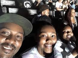 Shawna Barber's Instagram, Twitter & Facebook