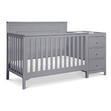 The large shelves provide plenty of storage space for towels, diapers and other supplies. Carter S By Davinci Dakota 4 In 1 Crib And Changer Combo Gray Target