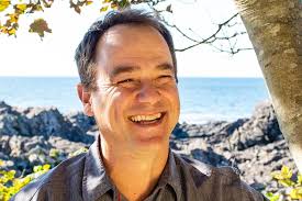 Ucluelet's former mayor rejoins council after nail-biter by-election win