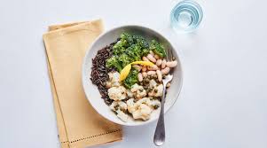Aim for at least 15 grams of protein for meals containing meat; The Best Healthy Frozen Dinners According To A Dietitian