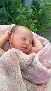 Does iron supplement cause gas in breastfed babies?