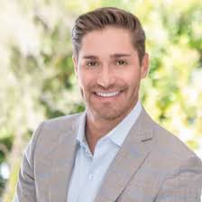 Find Realtors & Real Estate Agents in Corona Del Mar, CA