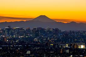 I Link Town Ichikawa Mount Fuji Over Tokyo Japanistry Com