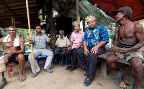 Gombak is also home to an aboriginal orang asli settlement, and it is the site of the orang asli museum. Menemui Ironman Melaka Tok Batin Suku Temuan Free Malaysia Today Fmt