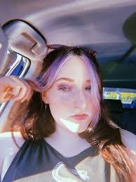 Lilly Fuller's Instagram, Twitter & Facebook