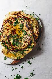CHILI GARLIC NAAN