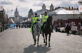 Dintre domnitorii romani, mircea cel batrin a fost primul care a. Cartierele Mircea Cel BÄƒtran È™i Dacia In AtenÈ›ia PoliÈ›iei Locale 7est Ro Stiri Iasi Stiri Locale Nationale Si Internationale Administratie