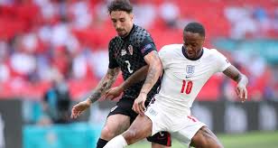 Le football en angleterre ressemble au modèle français. Iri65ems30cpum