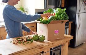 Imperfect Produce Customize Your Fresh Produce Box With The Imperfect Produce Fruit Veg Delivery Service Imperfect Produce Produce Delivery Im Not Perfect