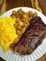 Breakfast is served 🔥