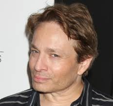Baby Don T Hurt Former Snl Star Chris Kattan He Ll Be Performing At Mark Ridley S Comedy Castle The Scene