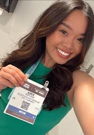 Annie Darling's Instagram, Twitter & Facebook