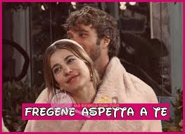 La coppia non si è più vista dalla. Grande Fratello Vip Clizia Incorvaia E La Frizzante Dedica A Paolo Ciavarro Appena Uscita Dalla Casa Di Sicuro Sta Pensando A Lui Il Vicolo Delle News