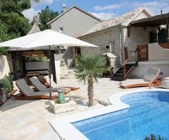 Ferienhaus In Brela Mieten 1249681 Urlaub Kroatien Ferienhaus Ferienhaus Kroatien Ferienwohnung Kroatien