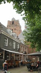 Ook zijn er op het terras allerlei lekkernijen te krijgen zoals kersenijs en kersengebak. Nieuwe Hollandse Waterlinie Fietsroute 42km De Nederlandse Toerist