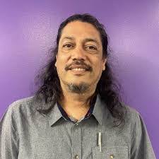 Lori Oshiro's Instagram, Twitter & Facebook