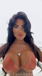💝Emma Louise Pornstar - Escort Model from Dubai - Orhidi.com