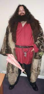 Hagrid Cosplay Rubeus Hagrid Harry Potter This Is The Finished Hagrid Costume And Was Worn For Leeds Thought Bubble Won Best Beginner