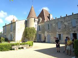 Hoe laat komt ilja gort. Excursie Chateau La Tulipe Van Ilja Gort Le Petit Chenac